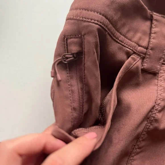 Duluth Trading Women's Dark Rose Dry On The Fly Slim Leg Pants Size 2 x 29 - Picture 5 of 9